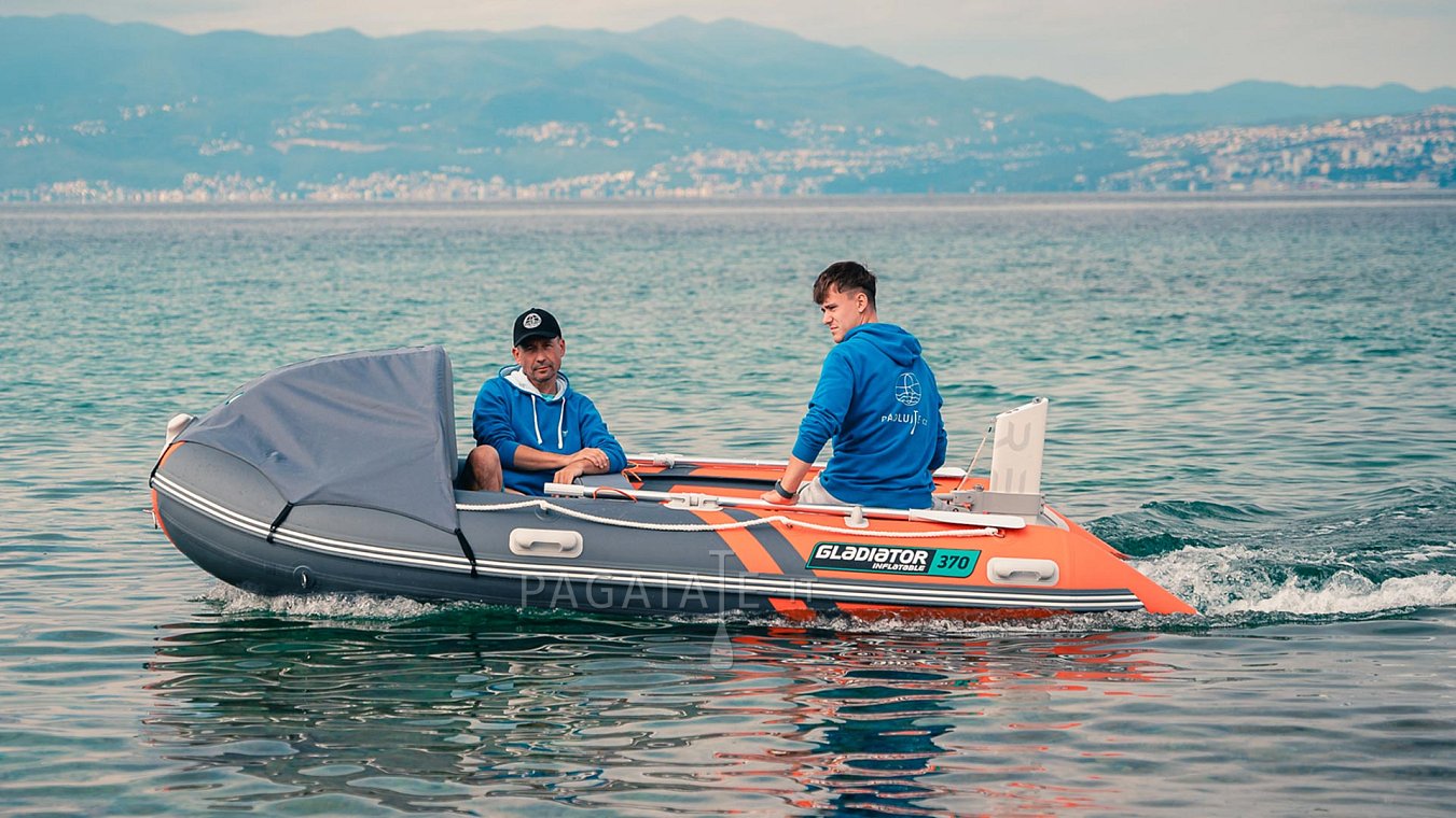 Jak si vybrat nafukovací člun a motor - elektrický nebo spalovací?