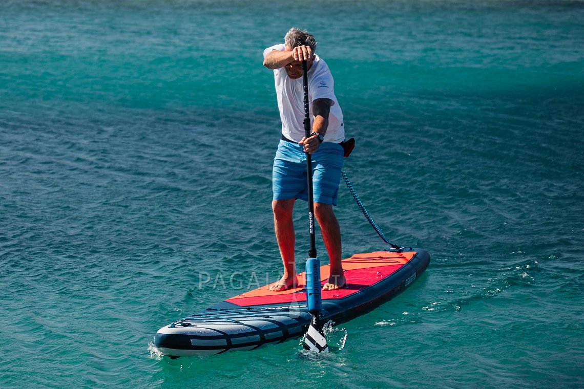 Outfit uomo 1 – bordò – SUP gonfiabili GLADIATOR PRO, lycra, infradito COOL