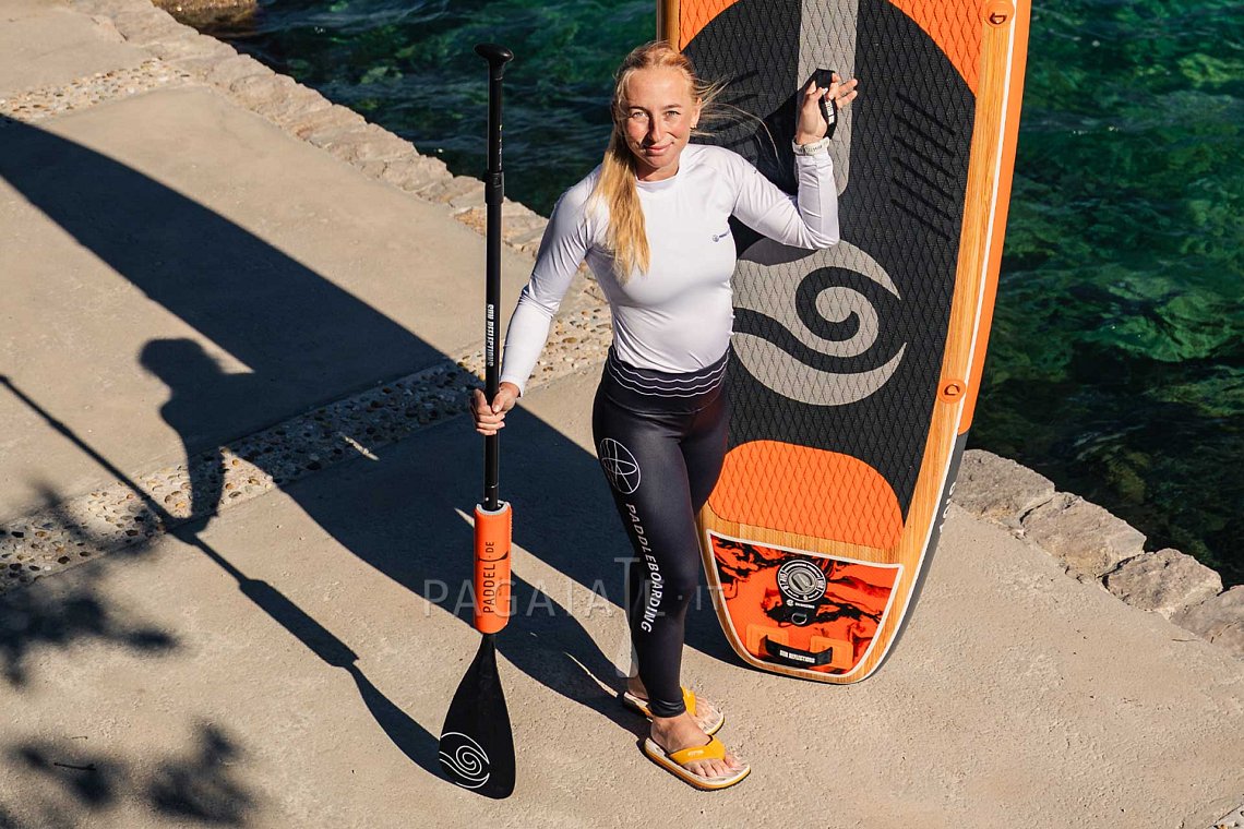 Outfit donna 4 – Arancione – SUP gonfiabili GLADIATOR PRO, lycra, infradito COOL