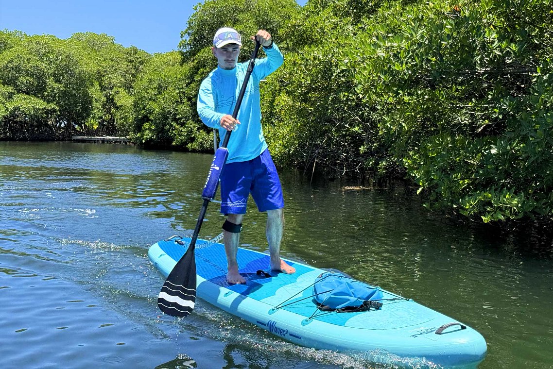 Paddleboardy PADDLENAUT - pádlo pro jízdu vestoje i vsedě jako na kajaku.