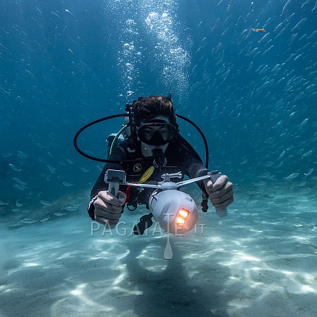 MOTORE AQUA MARINA BlueDrive X PRO  - per SUP, kayak e scooter subacqueo
